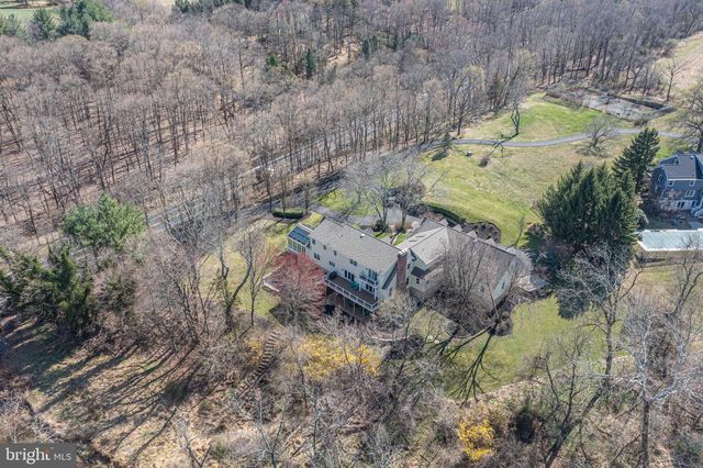 1045 WASHINGTON CROSSING RD, Newtown, PA 18940