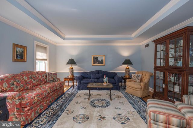 1045 WASHINGTON CROSSING RD, Newtown, PA 18940