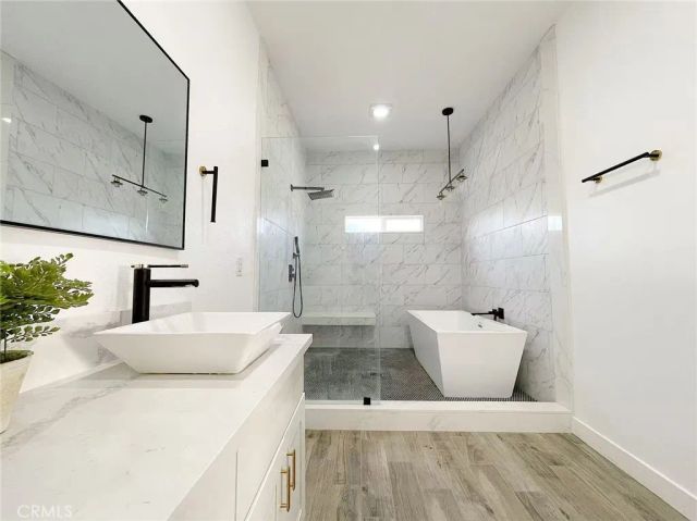 512 S Barranca, West Covina, CA 91791