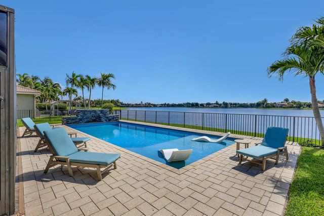 1436 Stonehaven Estates Drive, West Palm Beach, FL 33411
