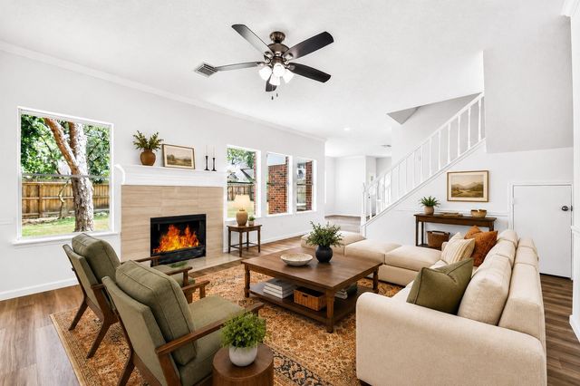 13903 Viewfield Court, Houston, TX 77059