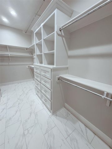 262 Poydras Avenue, Bossier City, LA 71111