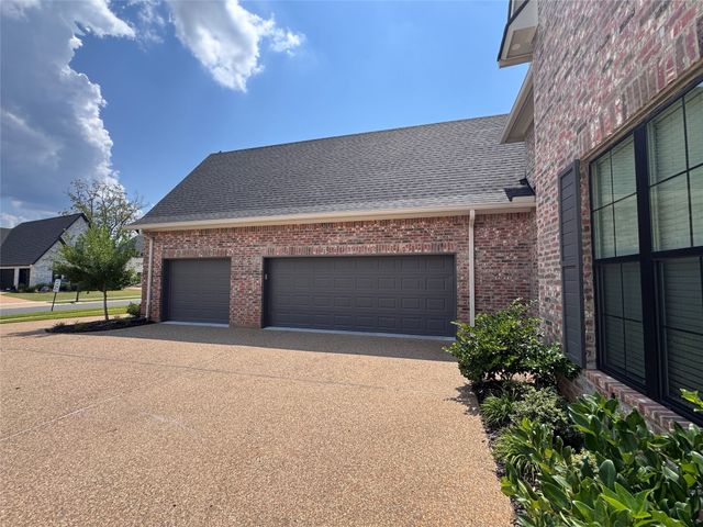 262 Poydras Avenue, Bossier City, LA 71111