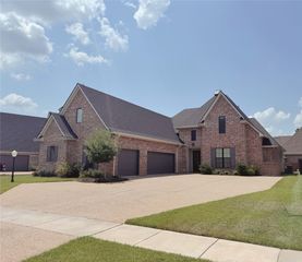 262 Poydras Avenue, Bossier City, LA 71111