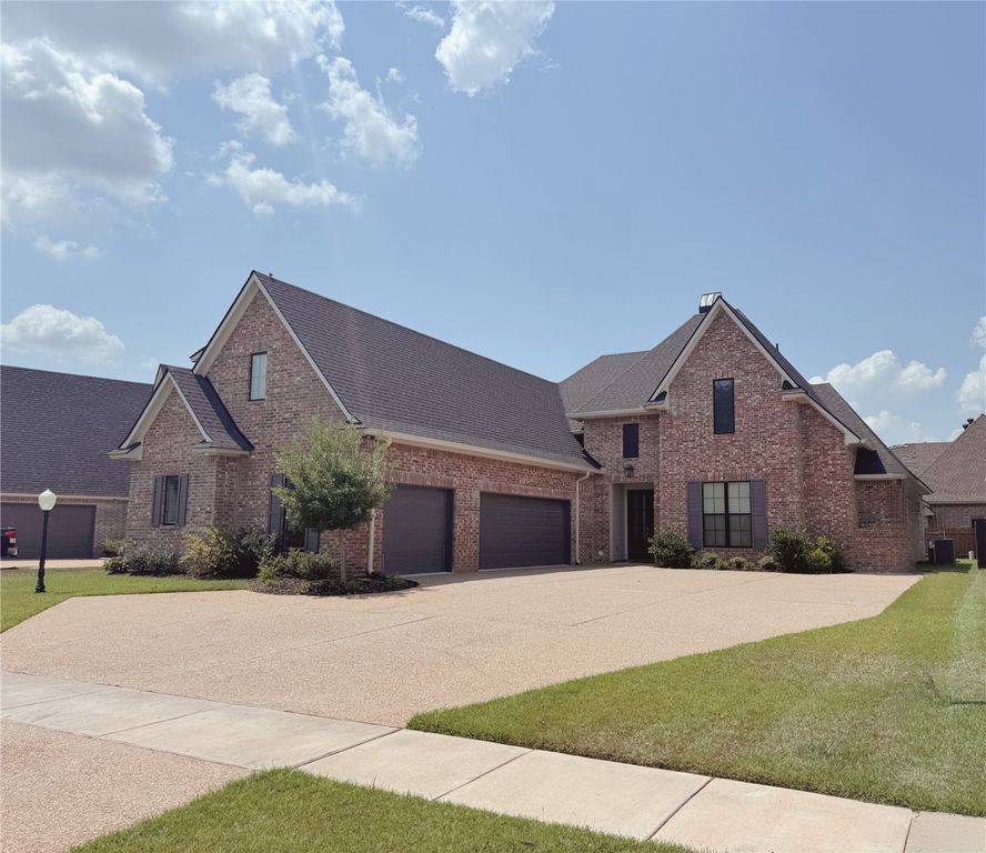 262 Poydras Avenue, Bossier City, LA 71111