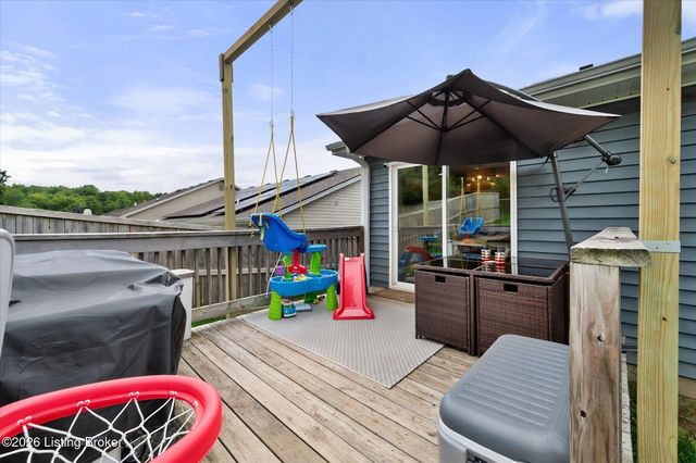 103 Kendallwood Dr, Frankfort, KY 40601