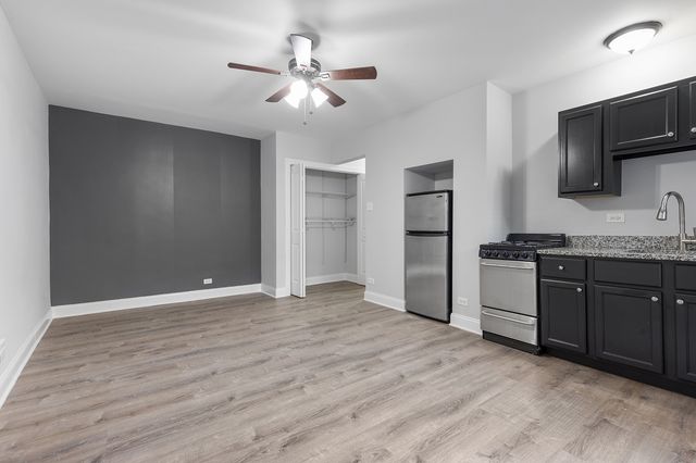 4555 N Malden Street 317, Chicago, IL 60640