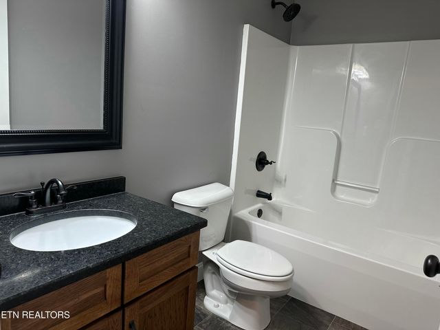 2117 Camley Court, Maryville, TN 37801