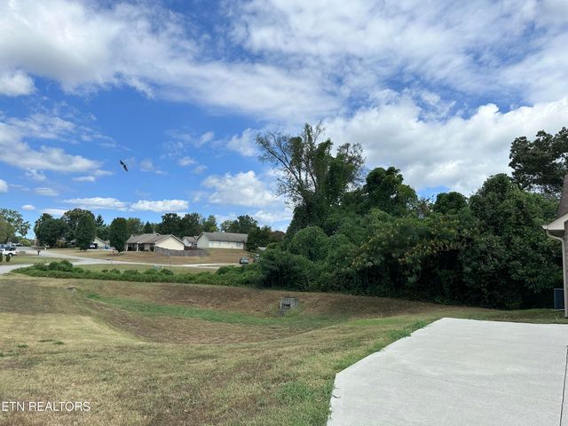 2117 Camley Court, Maryville, TN 37801