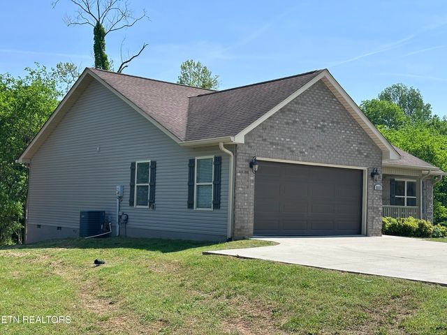 2117 Camley Court, Maryville, TN 37801