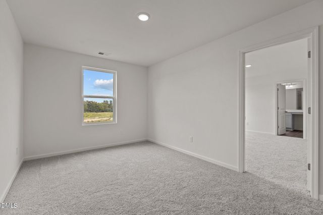 158 Bedstone Way, Clayton, NC 27520