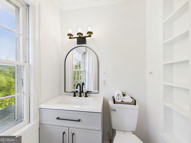 621 Forest Hill Road, Macon, GA 31210