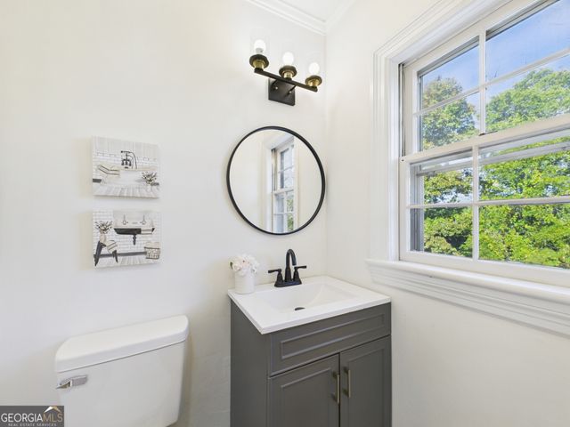 621 Forest Hill Road, Macon, GA 31210