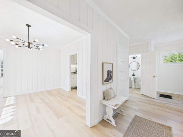 621 Forest Hill Road, Macon, GA 31210