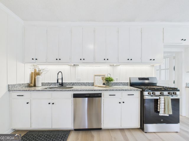 621 Forest Hill Road, Macon, GA 31210