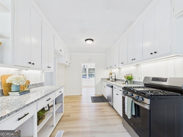 621 Forest Hill Road, Macon, GA 31210