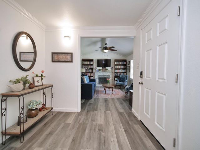9409 Torchy Ct, Sacramento, CA 95826