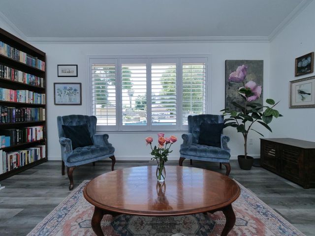 9409 Torchy Ct, Sacramento, CA 95826