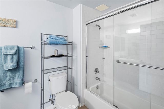 3750 Santa Rosalia 303, Los Angeles, CA 90008