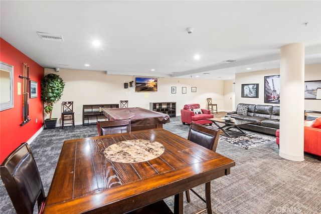 3750 Santa Rosalia 303, Los Angeles, CA 90008