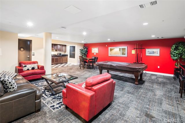 3750 Santa Rosalia 303, Los Angeles, CA 90008