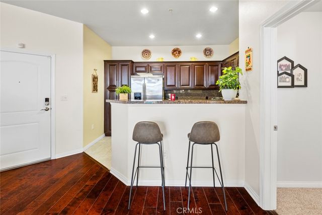 3750 Santa Rosalia 303, Los Angeles, CA 90008