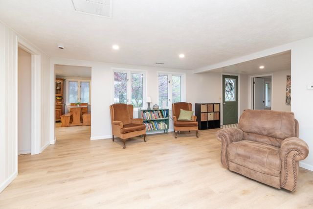 5640 E S Avenue, Vicksburg, MI 49097