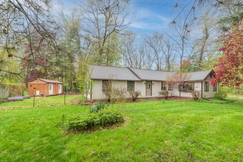 5640 E S Avenue, Vicksburg, MI 49097