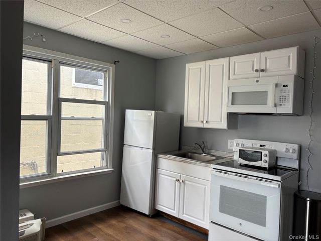 27-29 Front Street, East Rockaway, NY 11518