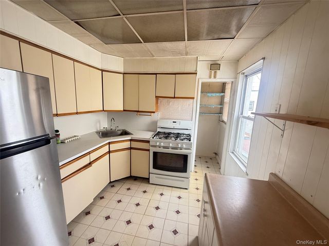 93-08 123rd Street, Richmond Hill S., NY 11419