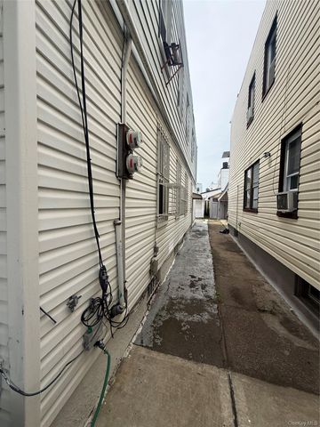 93-08 123rd Street, Richmond Hill S., NY 11419