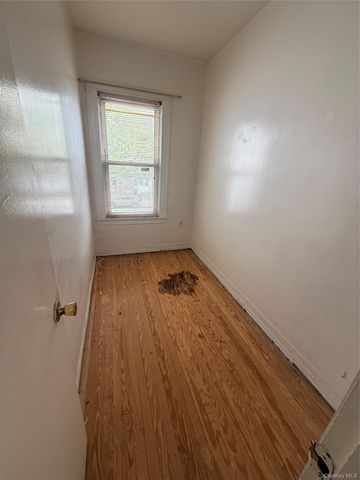 93-08 123rd Street, Richmond Hill S., NY 11419