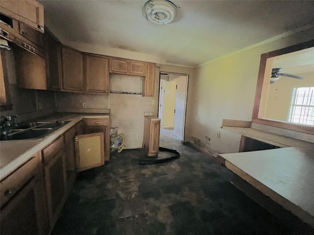 1042 Marcolin Street, Houston, TX 77088