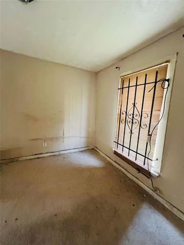 1042 Marcolin Street, Houston, TX 77088