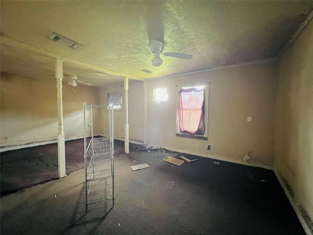 1042 Marcolin Street, Houston, TX 77088