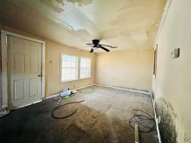 1042 Marcolin Street, Houston, TX 77088