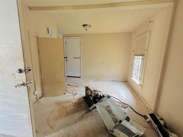 1042 Marcolin Street, Houston, TX 77088