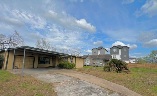 1042 Marcolin Street, Houston, TX 77088