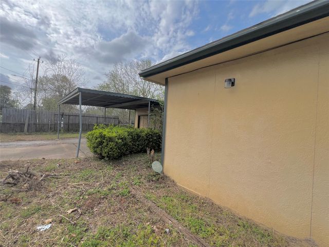 1042 Marcolin Street, Houston, TX 77088