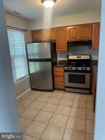 612 YORKSHIRE CT, Sewell, NJ 08080