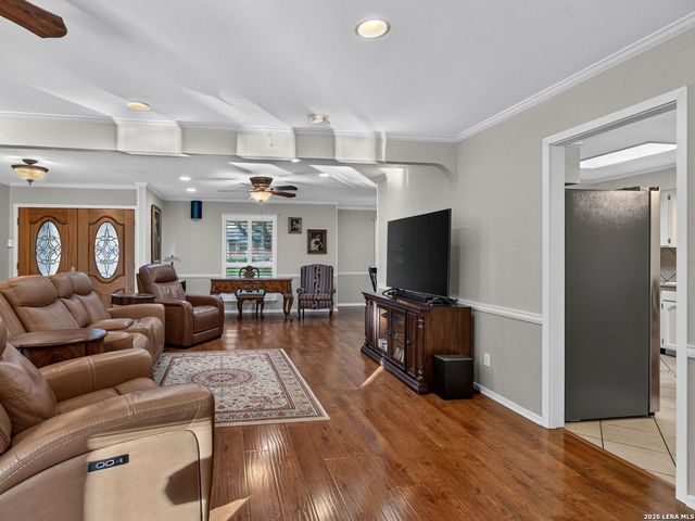 8803 Cattail, Windcrest, TX 78239