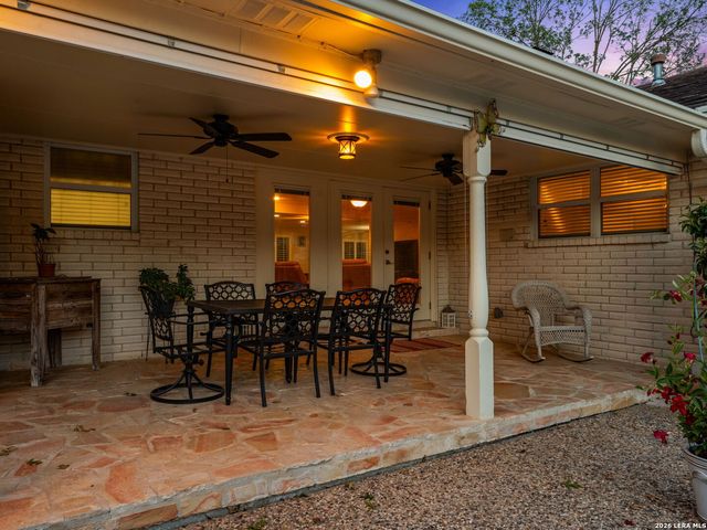8803 Cattail, Windcrest, TX 78239