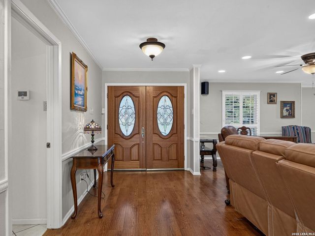 8803 Cattail, Windcrest, TX 78239