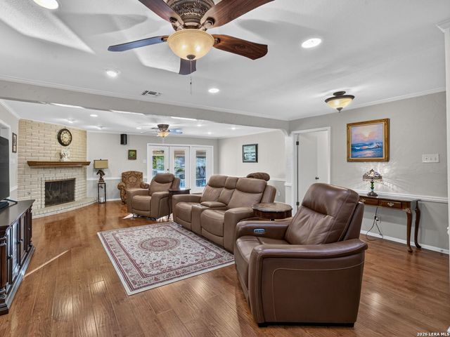8803 Cattail, Windcrest, TX 78239