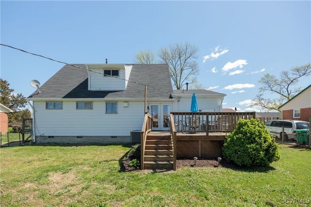 204 Gawain Dr, Fairfield, VA 23223