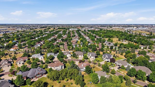 4233 Timberline Drive S, Fargo, ND 58104
