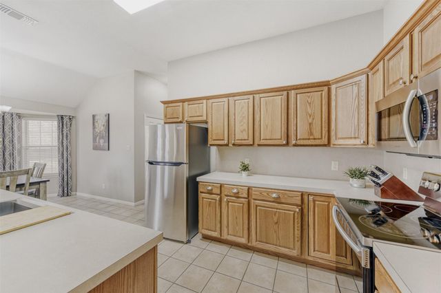 104 Spring BR, Bastrop, TX 78602