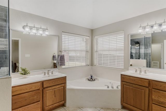 104 Spring BR, Bastrop, TX 78602