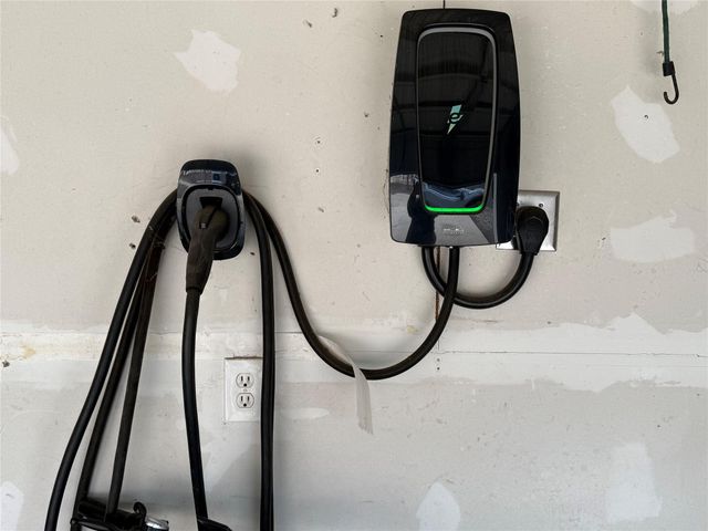 104 Spring BR, Bastrop, TX 78602