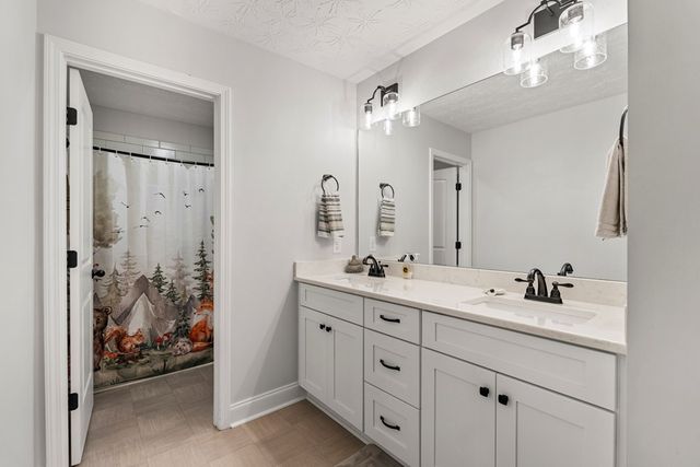 7947 Glen Valley Drive, Midland, GA 31820
